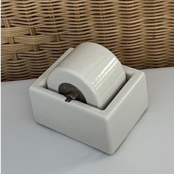 Sengebush Other - Vintage Sengebush Stamp/Envelope Moistener White Porcelain EUC